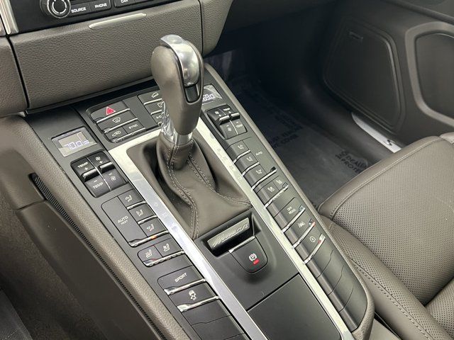 Main image 30