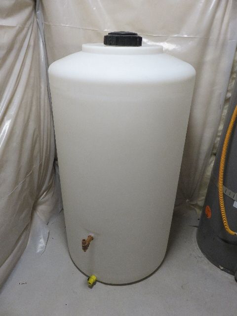 BRAND NEW – NEVER USED – 120 GALLON EMERGENCY WATER SUPPLY TANK WITH SECONDARY RAISED OUTLET AND DRAIN