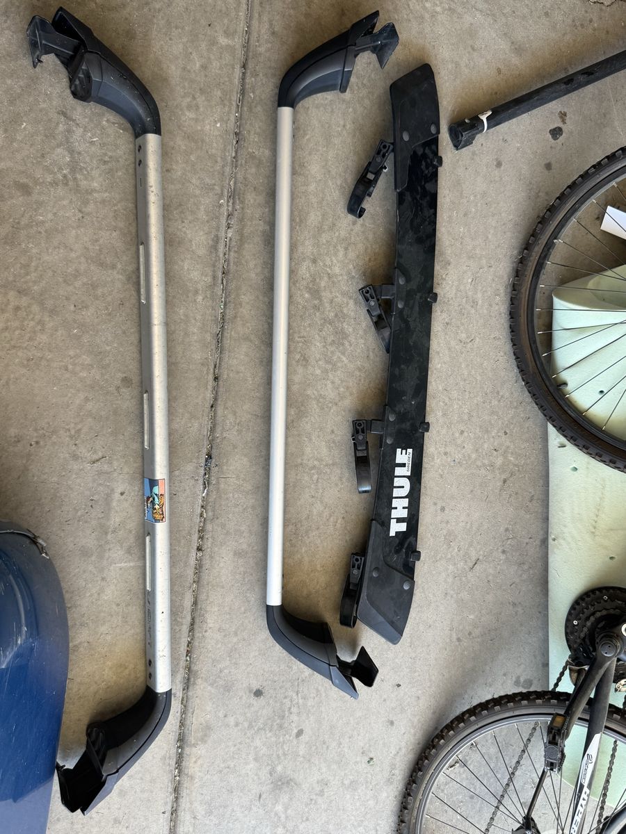 MK7 Golf/GTI roof rack cross bars