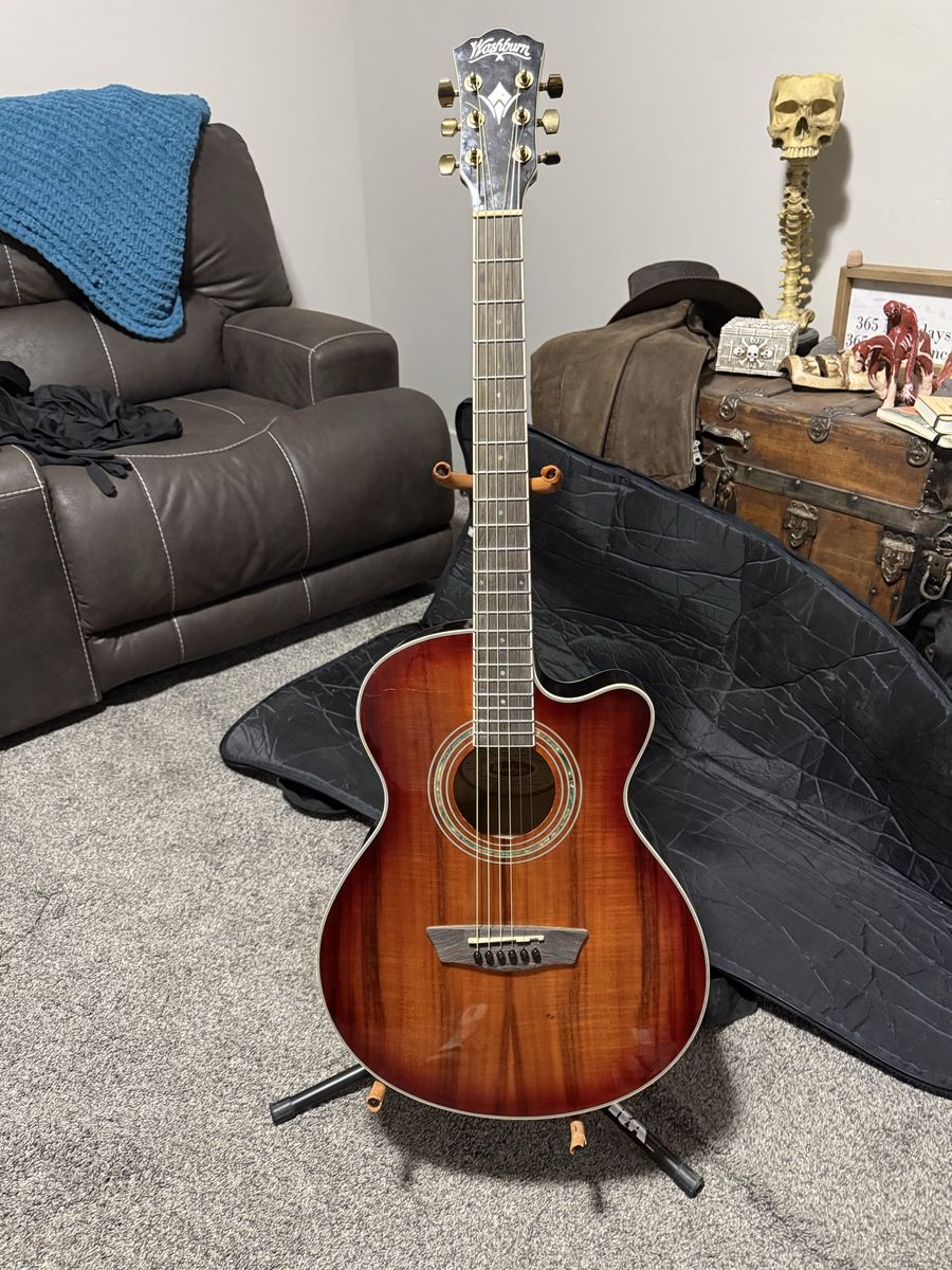 Washburn EA55G-A Electric Acoustic Guitar