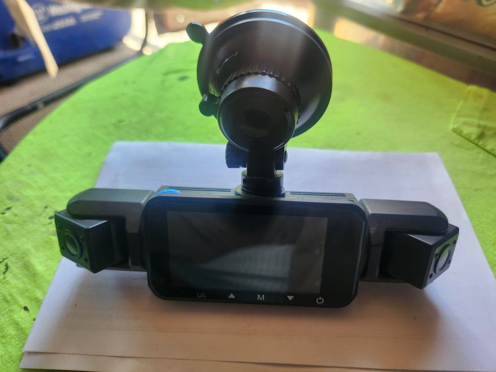 Dash cam. 3 camera with SD card