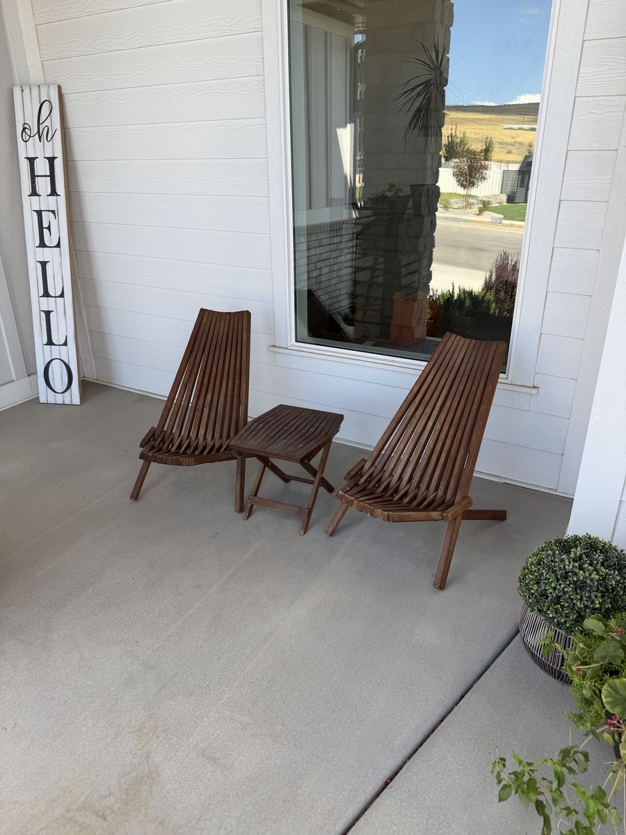 Acacia Wood Patio Lounge Set. 2 Chairs & Table