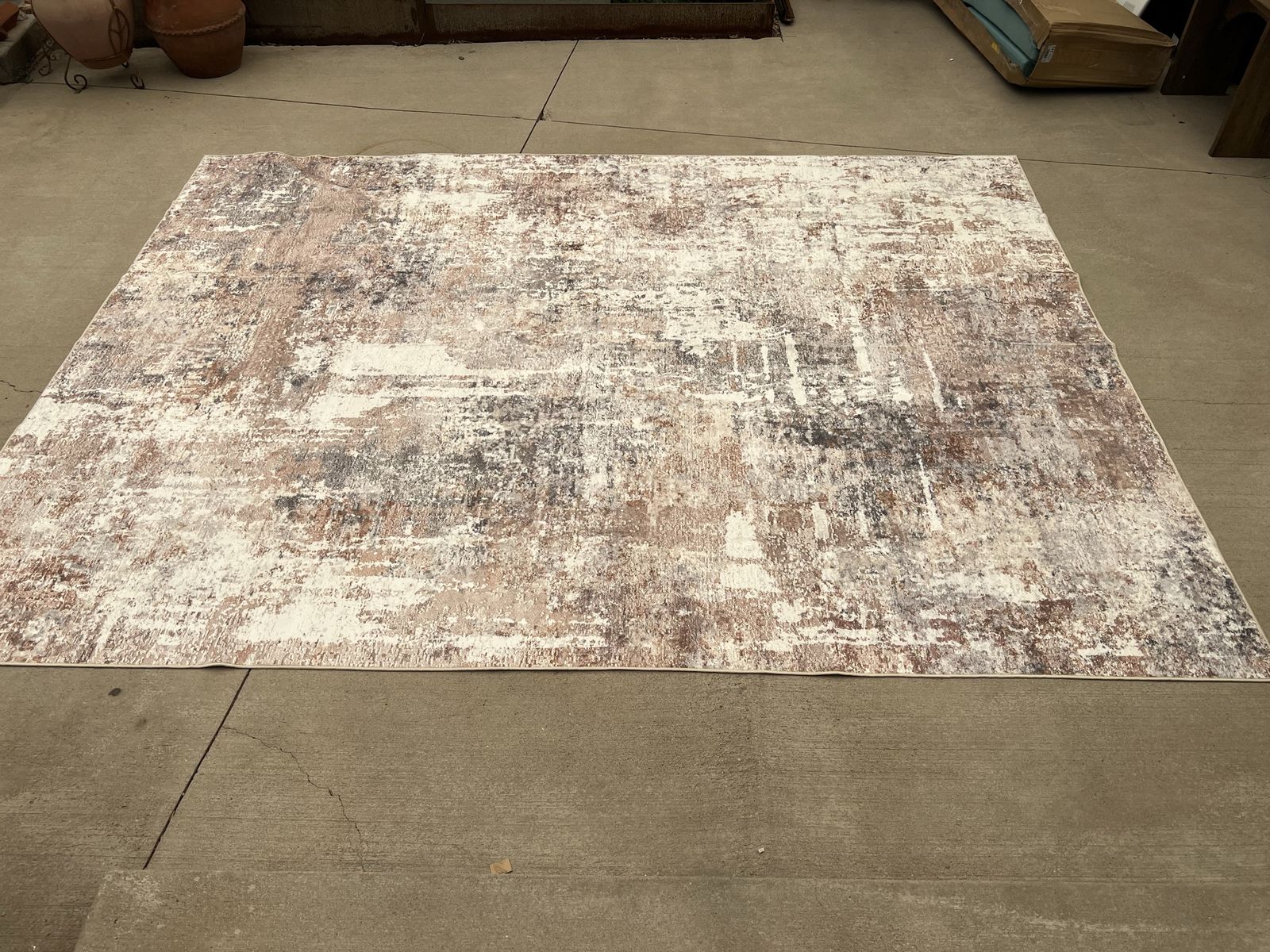Main image 7