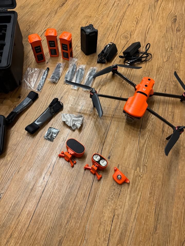 Drone: High End Autel Robotics EVO II Pro 6K Enterprise Bundle V3