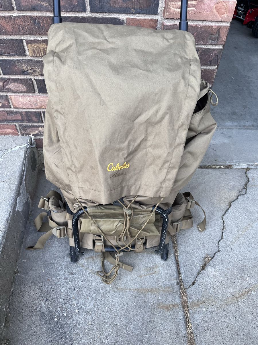 Cabela's Alaskan I External Frame Hunting Backpack Tan