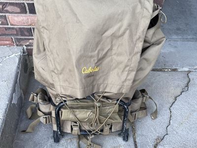 Cabela's Alaskan I External Frame Hunting Backpack Tan
