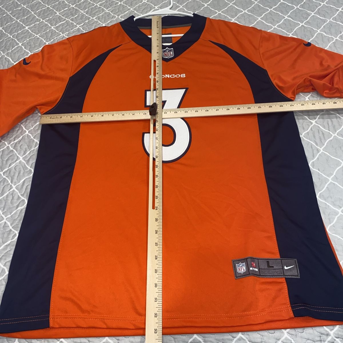Main image 9