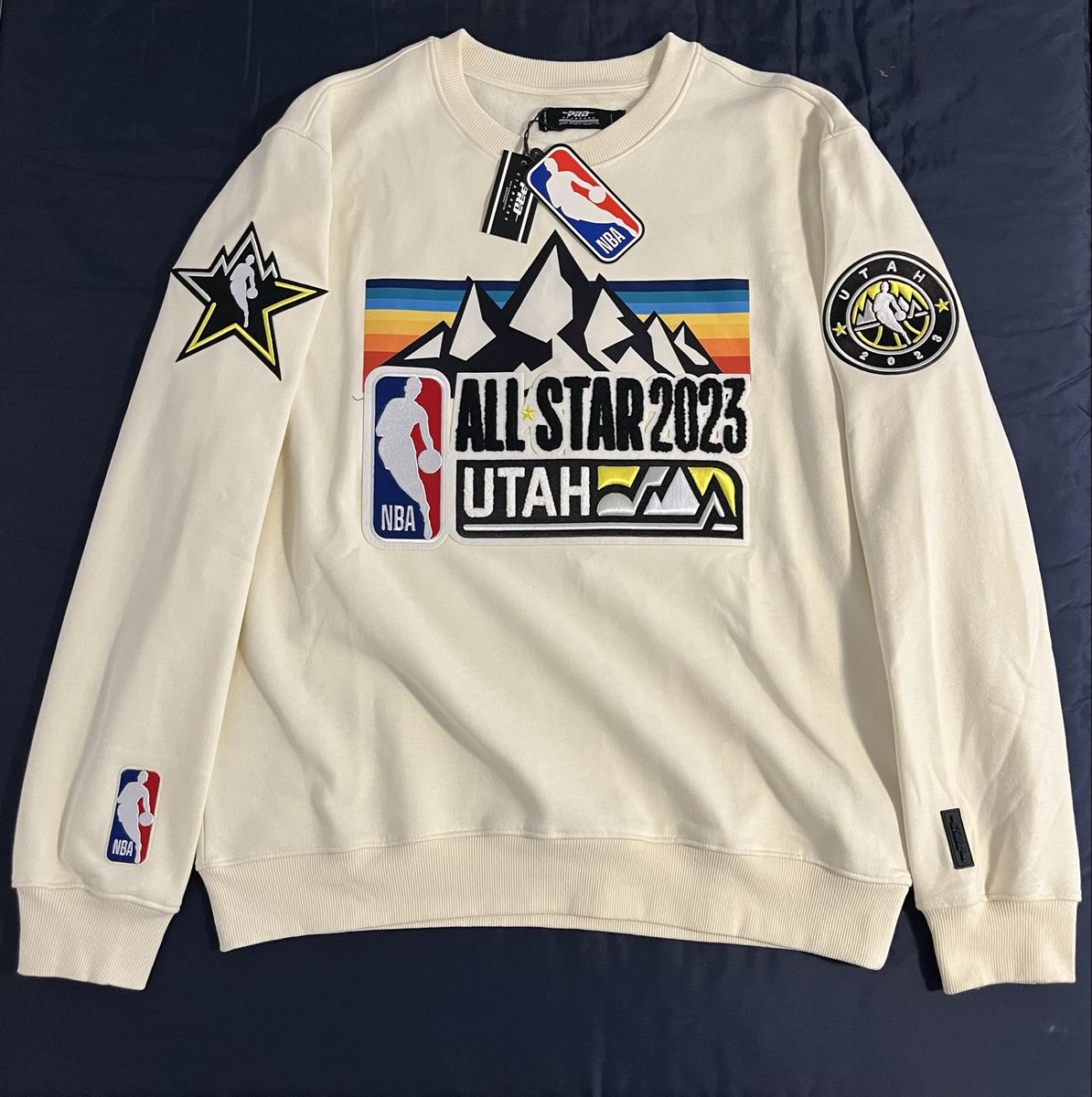 Pro Standard NBA All Star 2023 Utah Cream Sweatshirt Size L