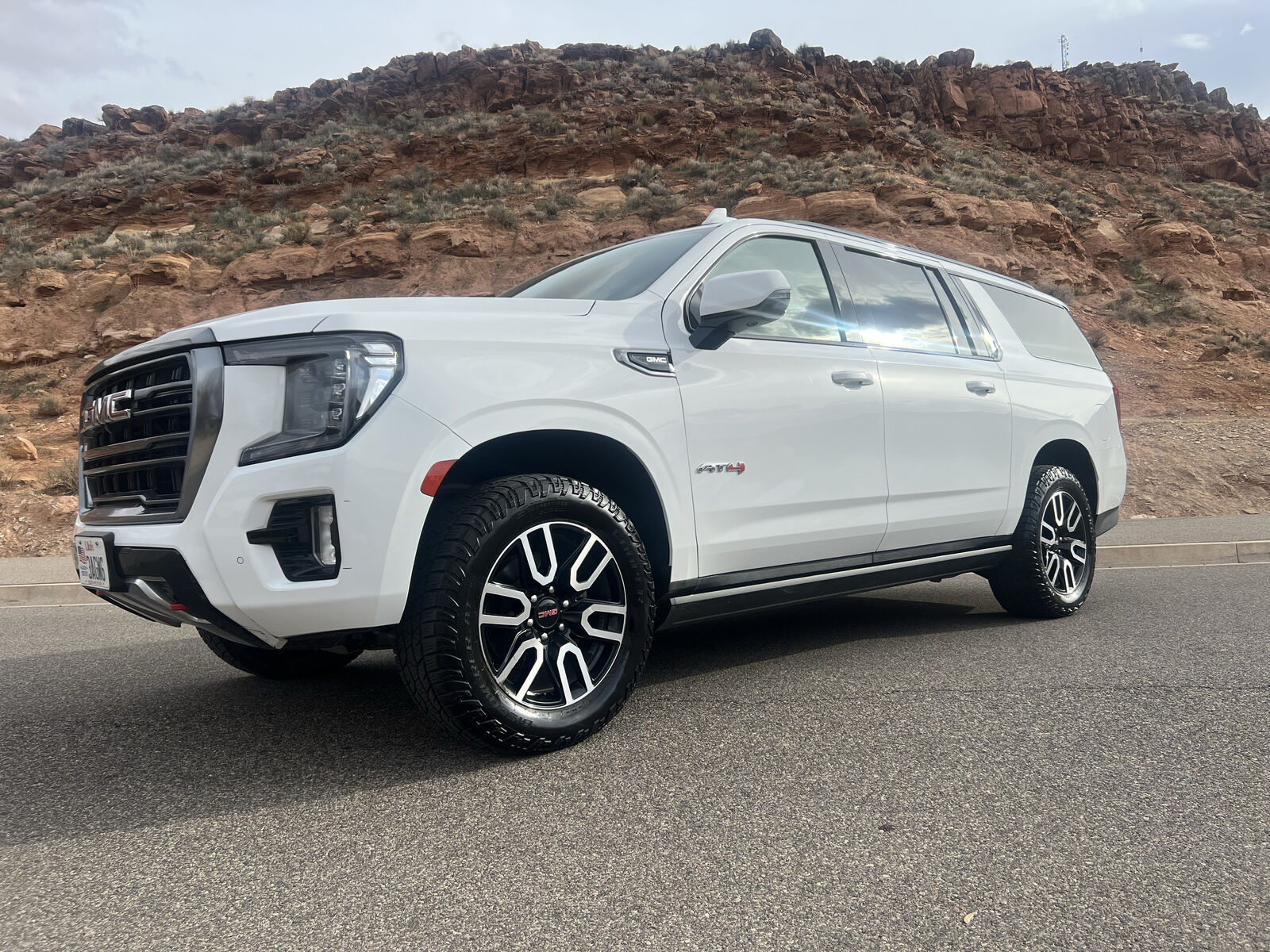 2021 GMC Yukon XL AT4