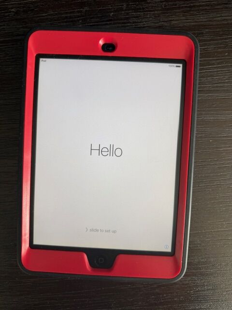 1st Generation Mini Apple iPad. 7.7 Display