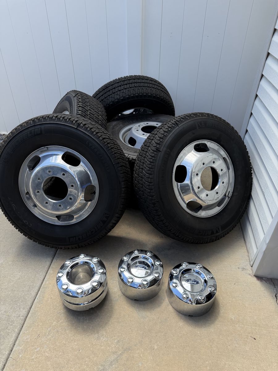 2026 Ford F350 Platinum Plus dually OEM take-offs