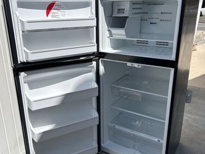 Black Frigidaire Freezer Refrigerator
