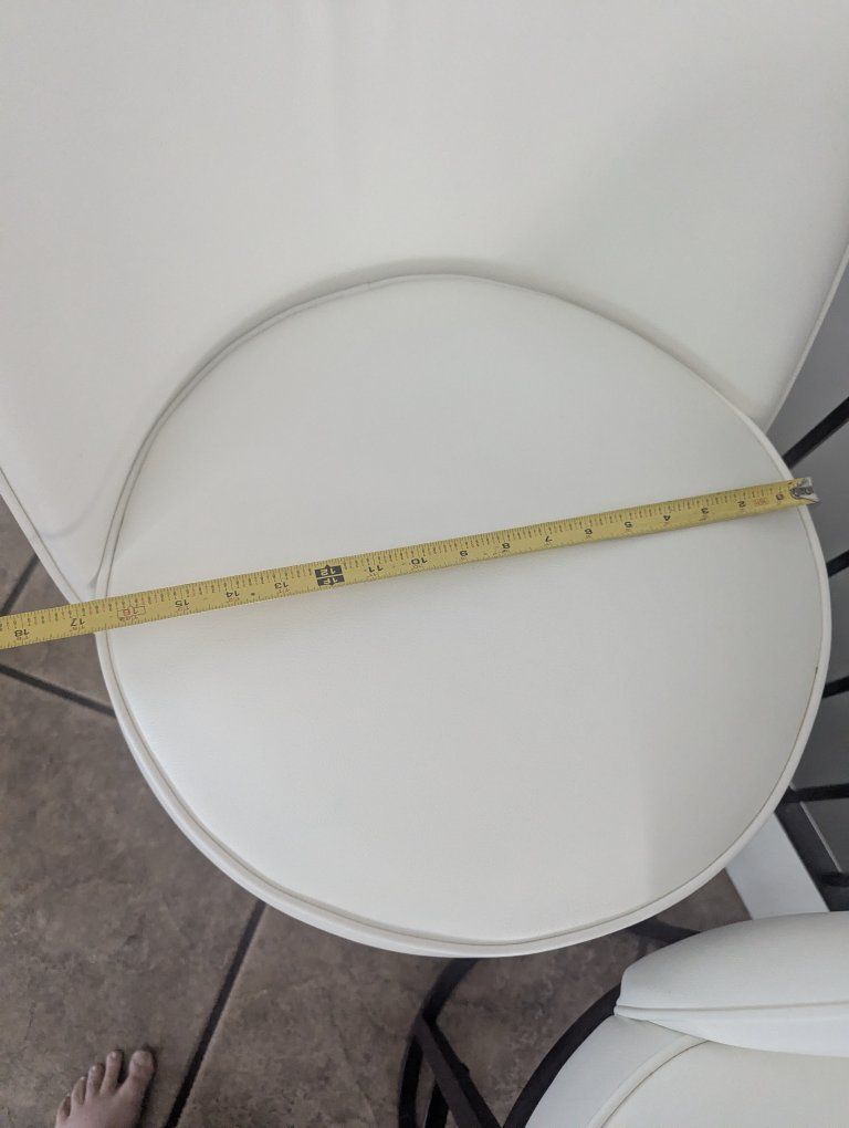 Main image 5
