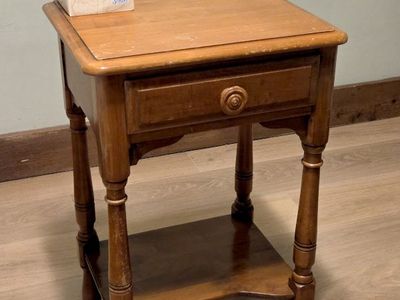 Vintage 1950s KLING Solid Maple Nightstand / Accent End Table