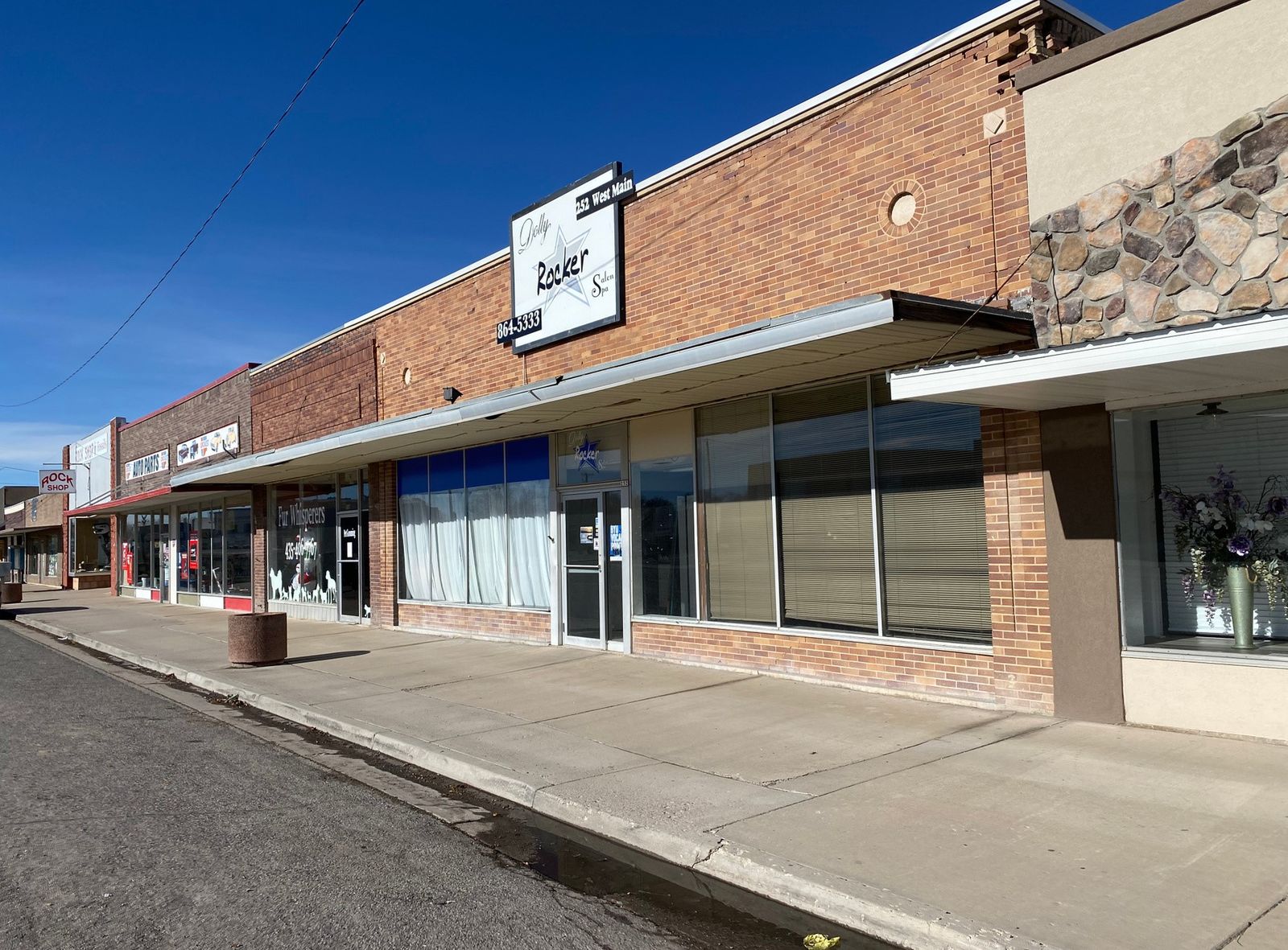7200 sq ft retail building 252 W Main St, Delta, UT 84624