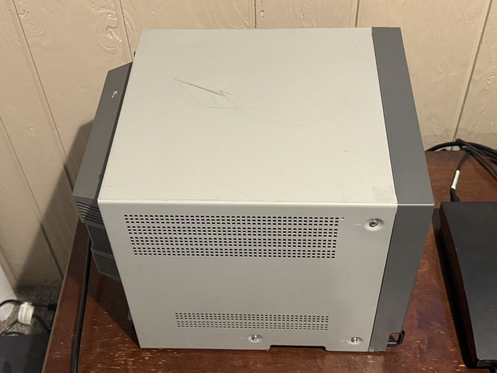 Main image 10