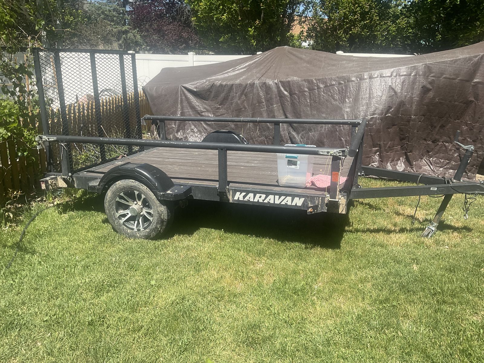 Karavan trailer for sale