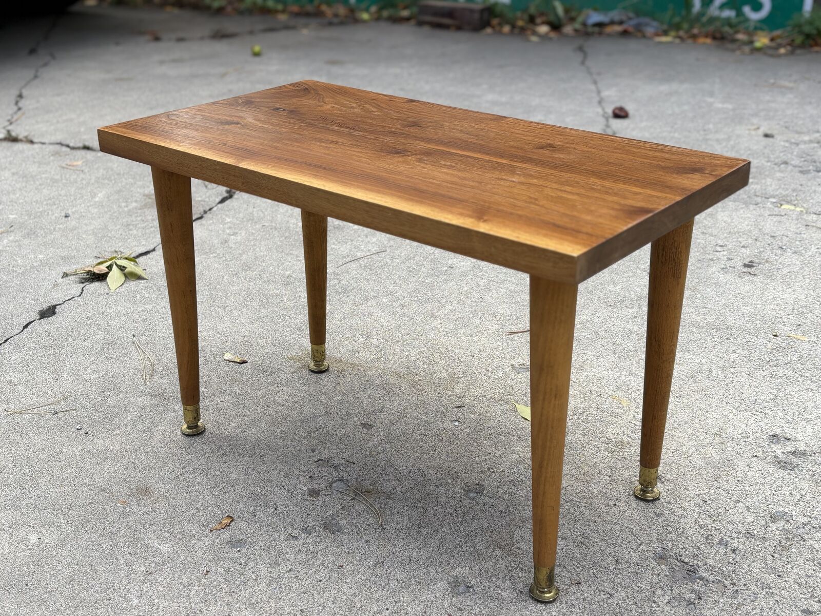 Beautiful Mid Century Modern side table solid hardwood wood top w beautiful grain Sidetable