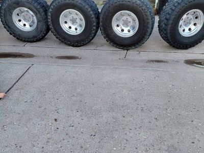 35s with alcoa 5x114