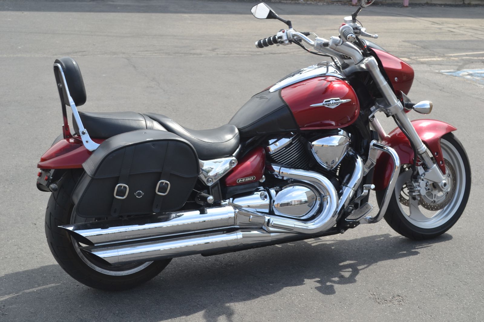 2009 Suzuki Boulevard M90 - FINANCING AVAILABLE!