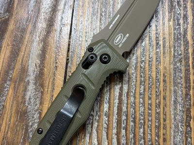 Like New Benchmade Auto Mini Adamas OD Green G10 Cruwear