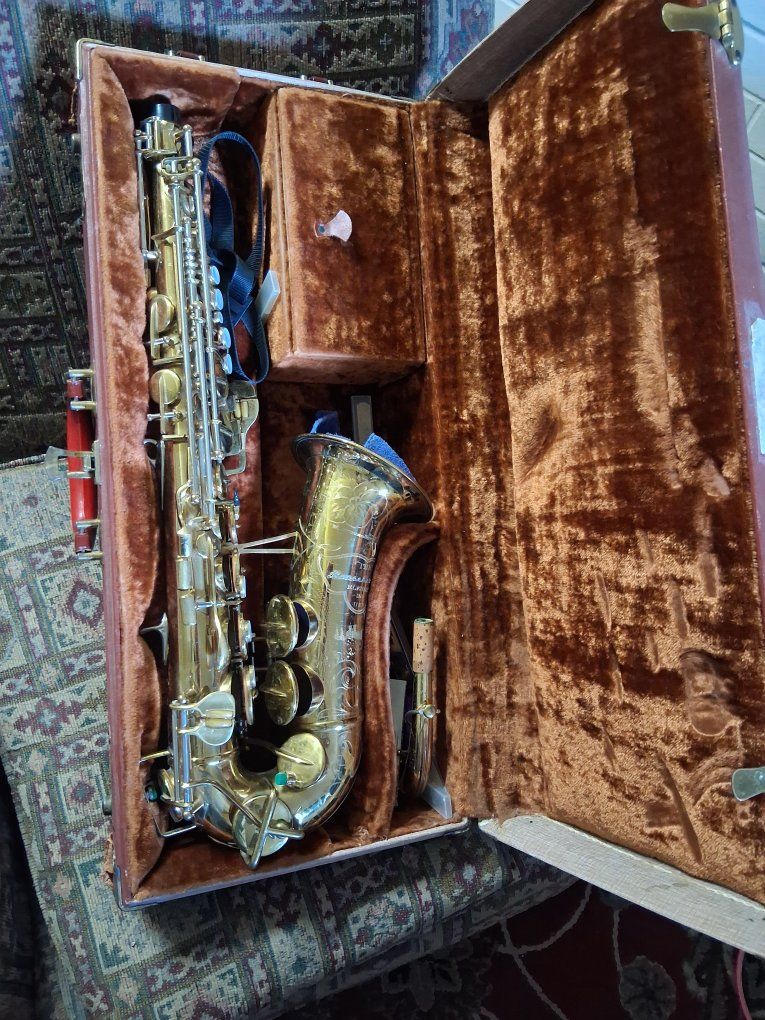 Main image 2