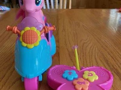 My Little Pony Pinkie Pie RC Scooter with Remote Control - Excellent Condition