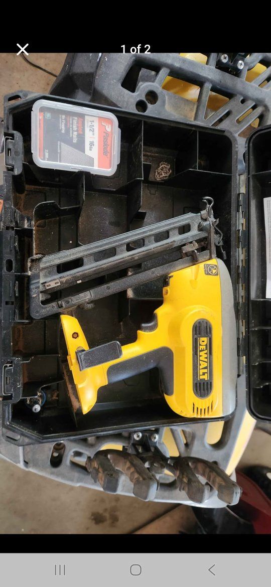 Dewalt Cordless Nailer with Case and Paslode Nails