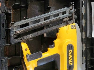 Dewalt Cordless Nailer with Case and Paslode Nails