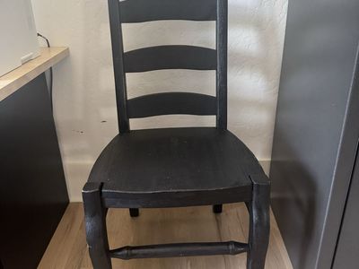 Pottery Barn Black Ladder back dining chairs