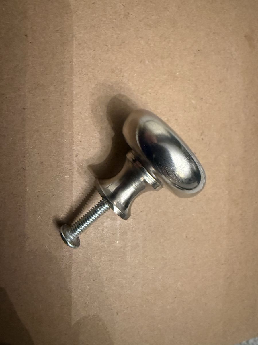 30, 1” Nickel Cabinet Hardware/Knobs