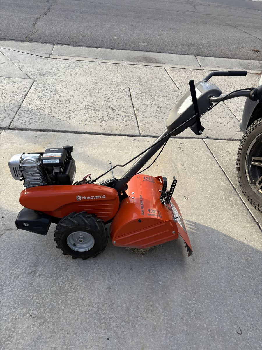 Husqvarna Tiller Very Nice 17 Inch