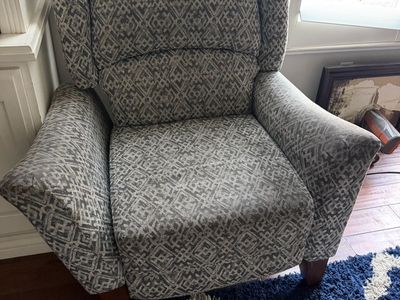Free Chair