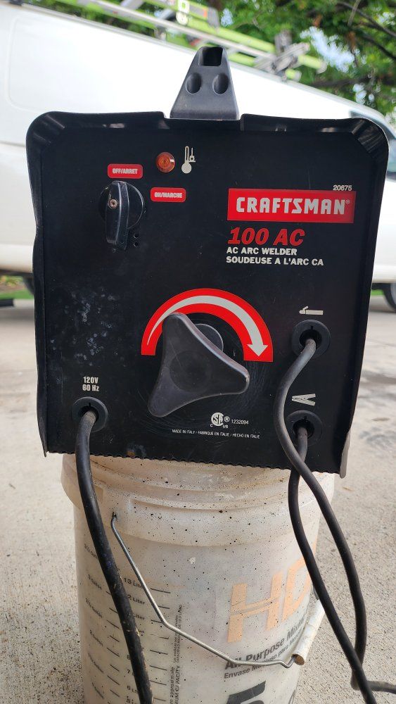 Craftsman 100 AC Arc Welder, Model 110-130, 120V, with Welding Rods, Ready to Use