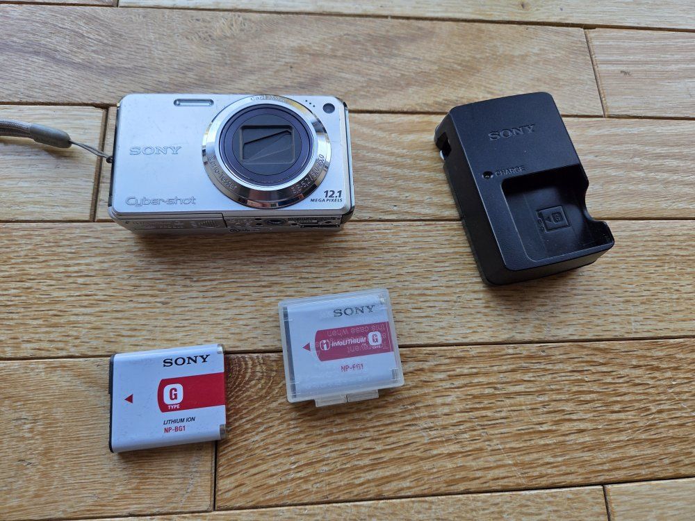 Sony Cyber-shot DSC-W220 12.1MP Digital Camera w/ Charger & 2 Batteries