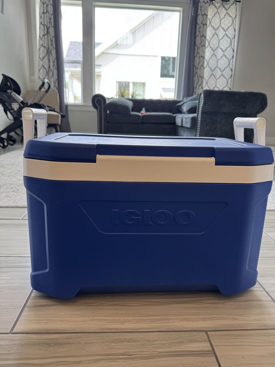 Igloo cooler