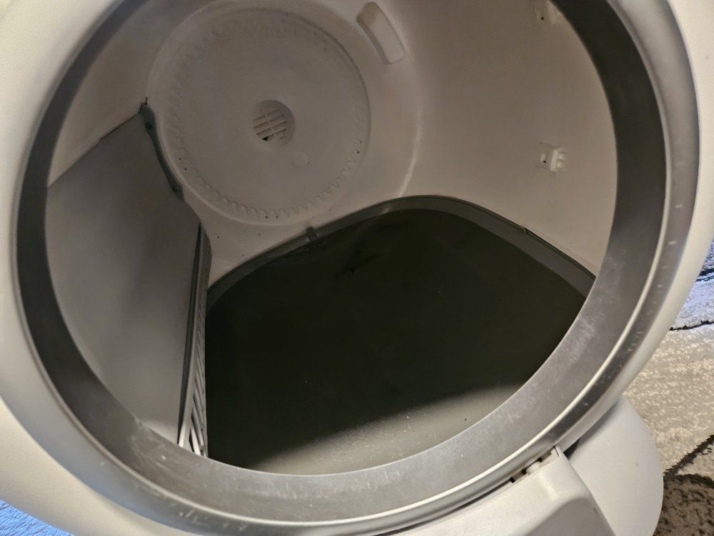 Main image 6