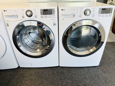 Lg stackable washer and dryer set