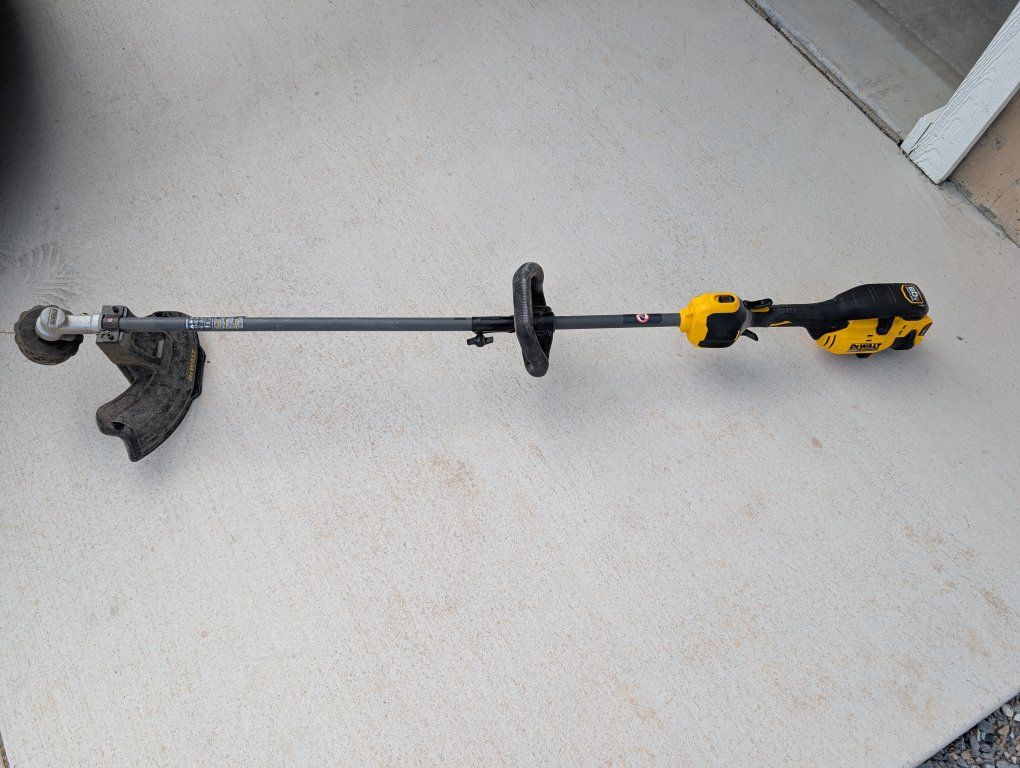 DEWALT DCST920P1 20V MAX XR Brushless String Trimmer - Bare Tool