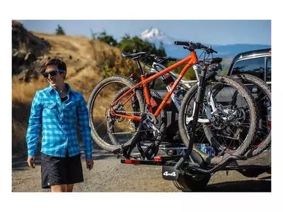 Yakima HoldUp 2-Bike Hitch Rack (Platform Style) – Excellent Condition