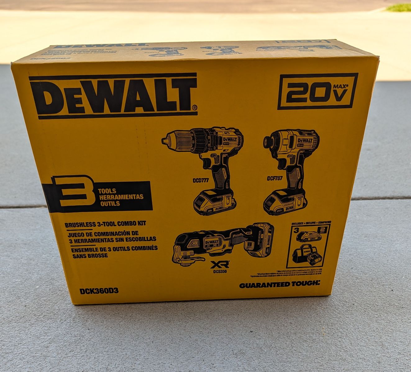 NEW UNOPENED DEWALT 20V Set, w/ Drill,1/4 Impact Driver, Oscillating Tool, 3 Batteries & Charger