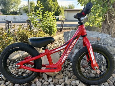 12” Specialized Hot Walk Balance Bike