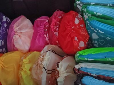 i am saleing my puppy go home bags please read ad