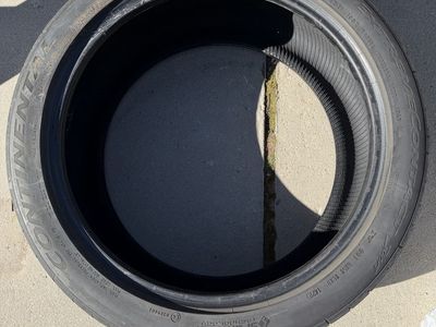 Continental Extreme Contact Sport 02 Tires