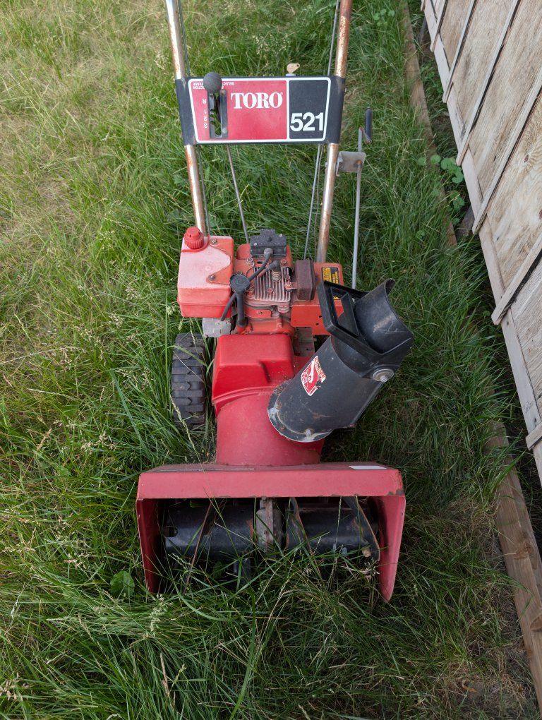 Toro 521 Single-Stage Electric Start Snow Blower - Vintage Red
