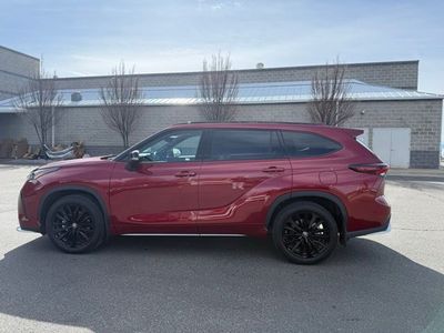 2026 Toyota Highlander XSE