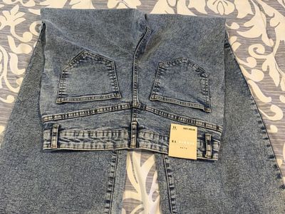 Studio 12 Women's Wide Leg Acid Wash Denim Jeans Size 11 NWT