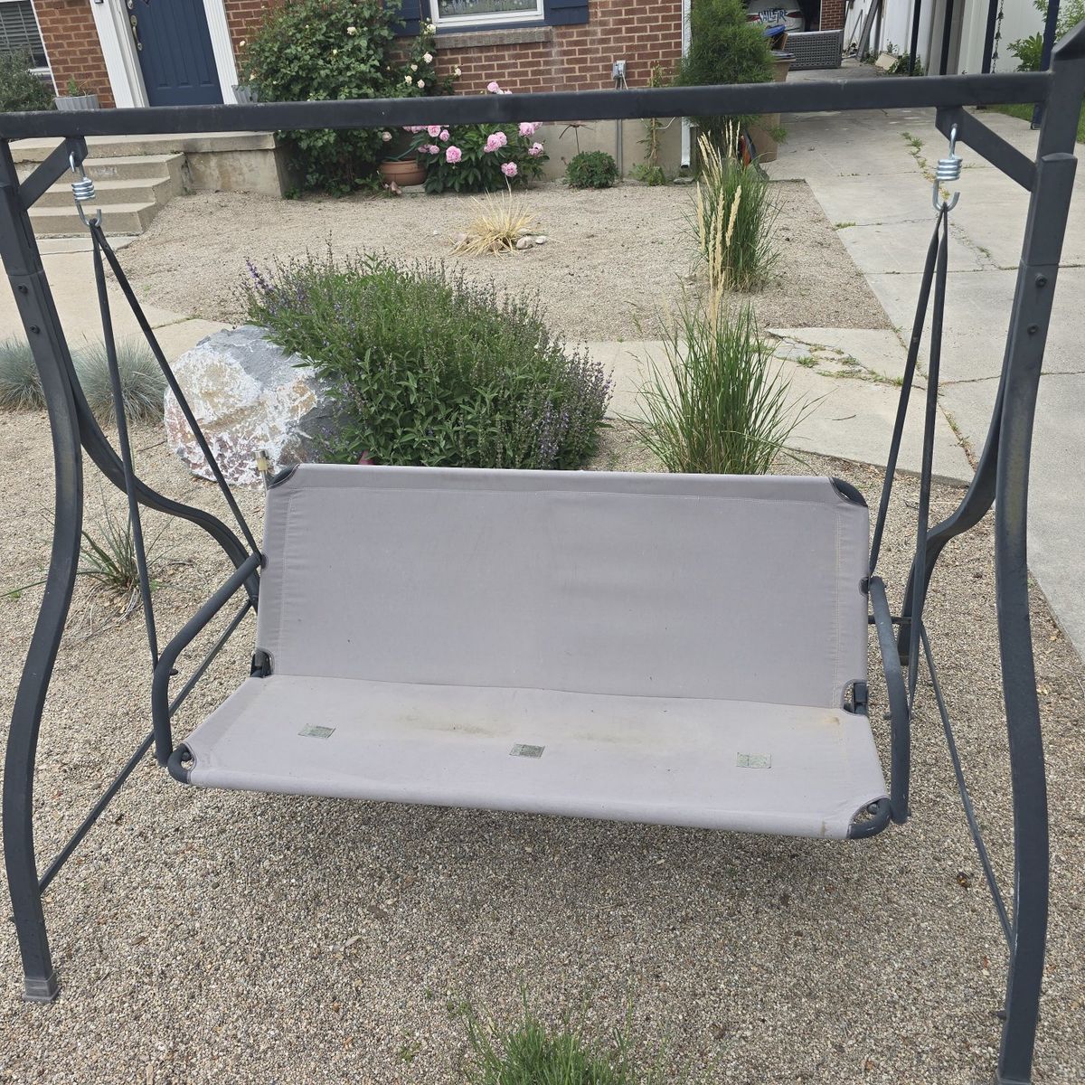 FREE Swing bench