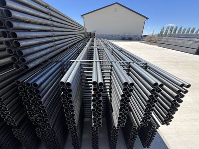 Continuous Fence 6 Rail x 1-5/8" x 48"
