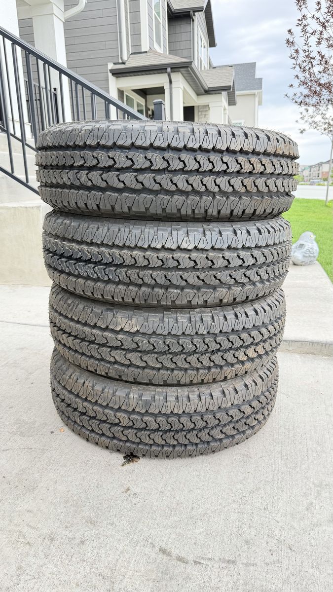 245/75R16 Firestone Transforce AT2 Load E